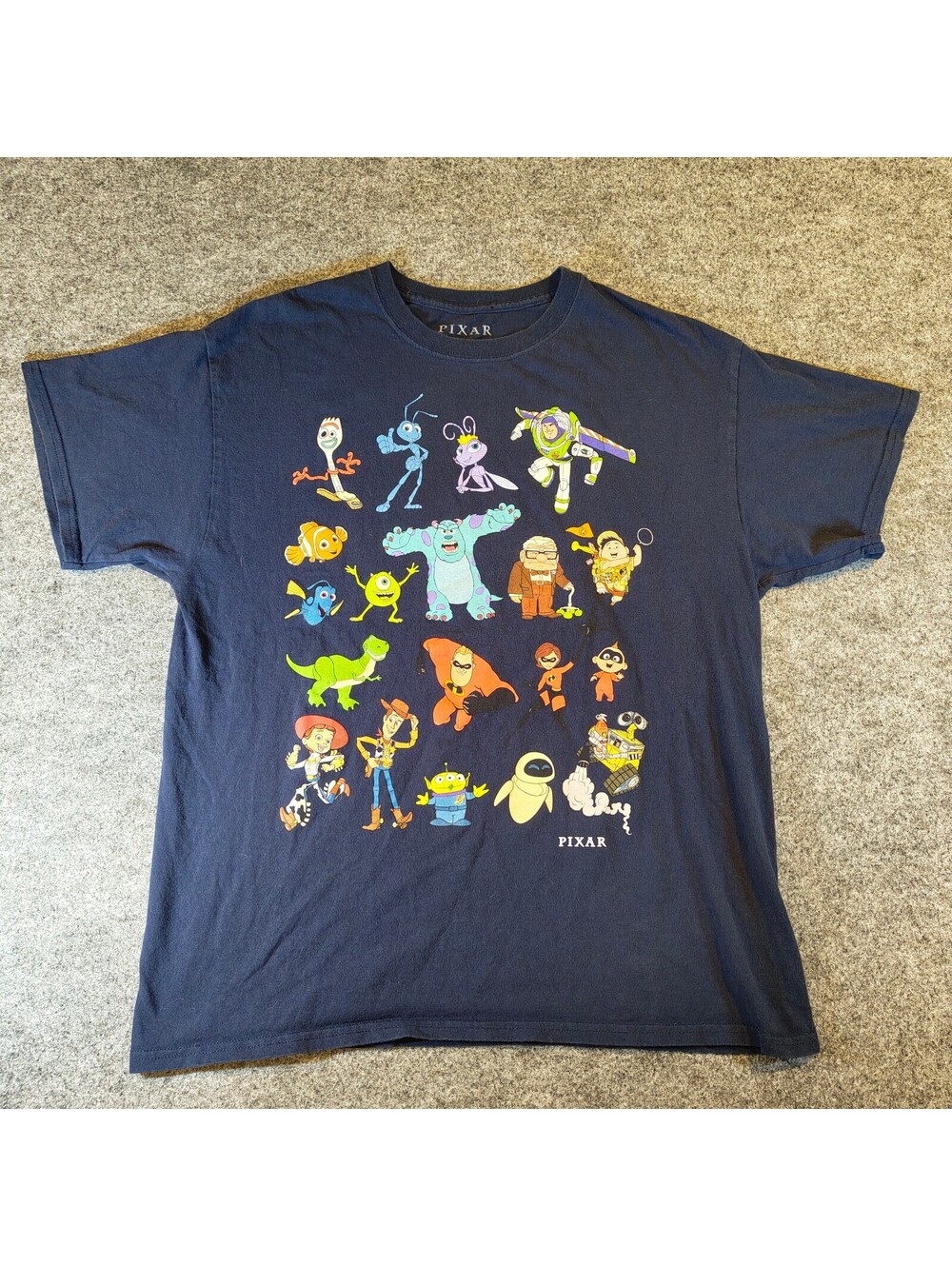 Pixar Characters Group T-Shirt Navy Blue Toy Story Finding Nemo Incredibles L